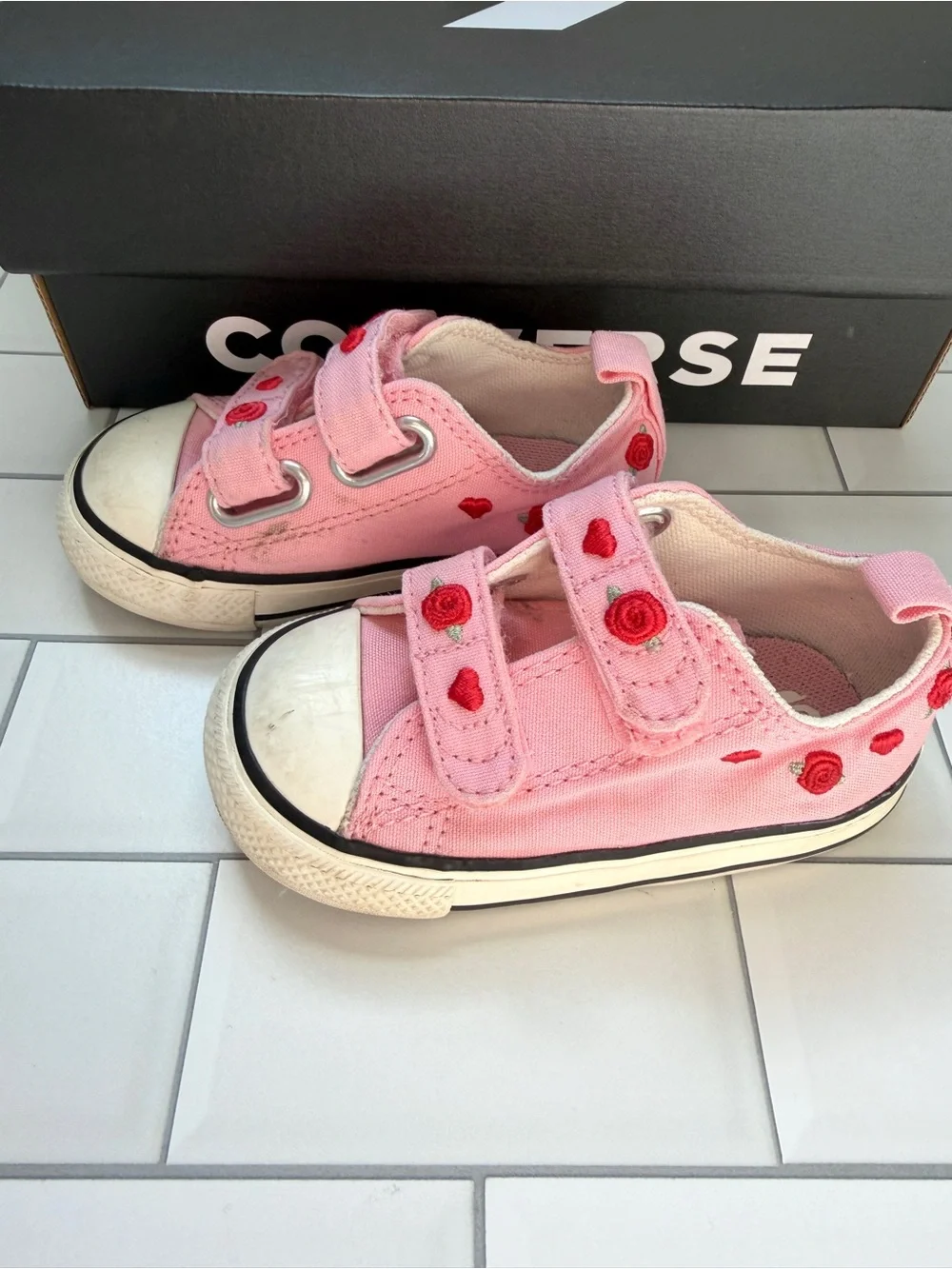 5🌹 Converse Toddler Chuck Taylor All Star Valentine's Day Easy On Pink Red Rose
